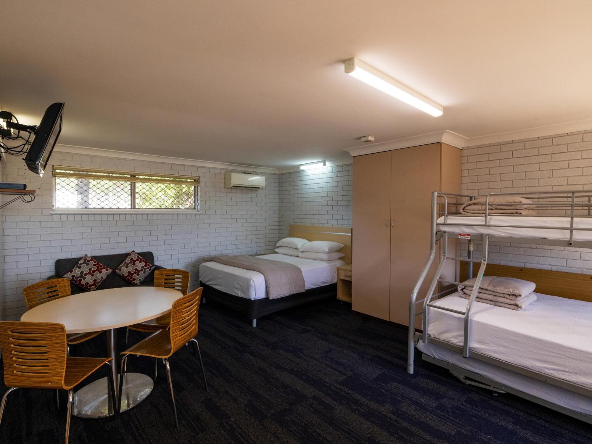 Nrma Dubbo Holiday Park Hotel Quarto foto