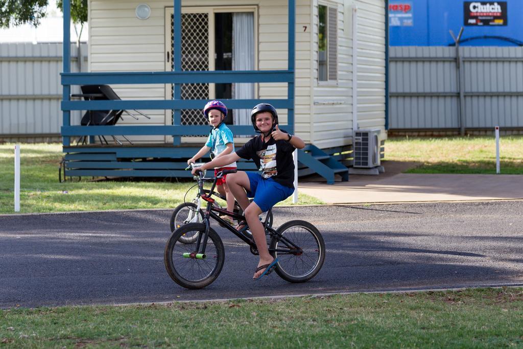 Nrma Dubbo Holiday Park Hotel Exterior foto